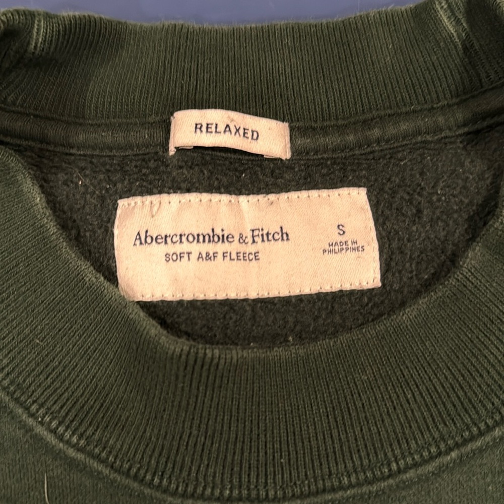 Great condition soft fleece sweatshirt